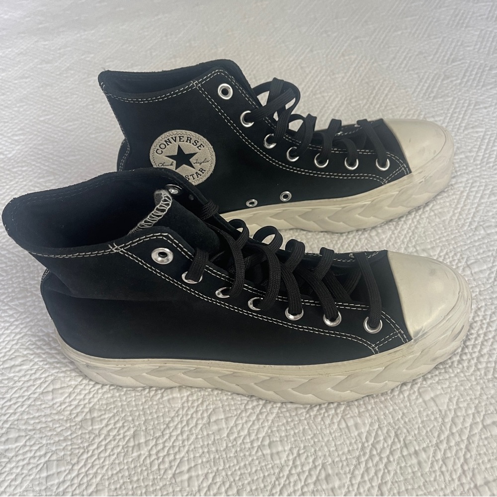 Suede Chain Sole Platform Converse